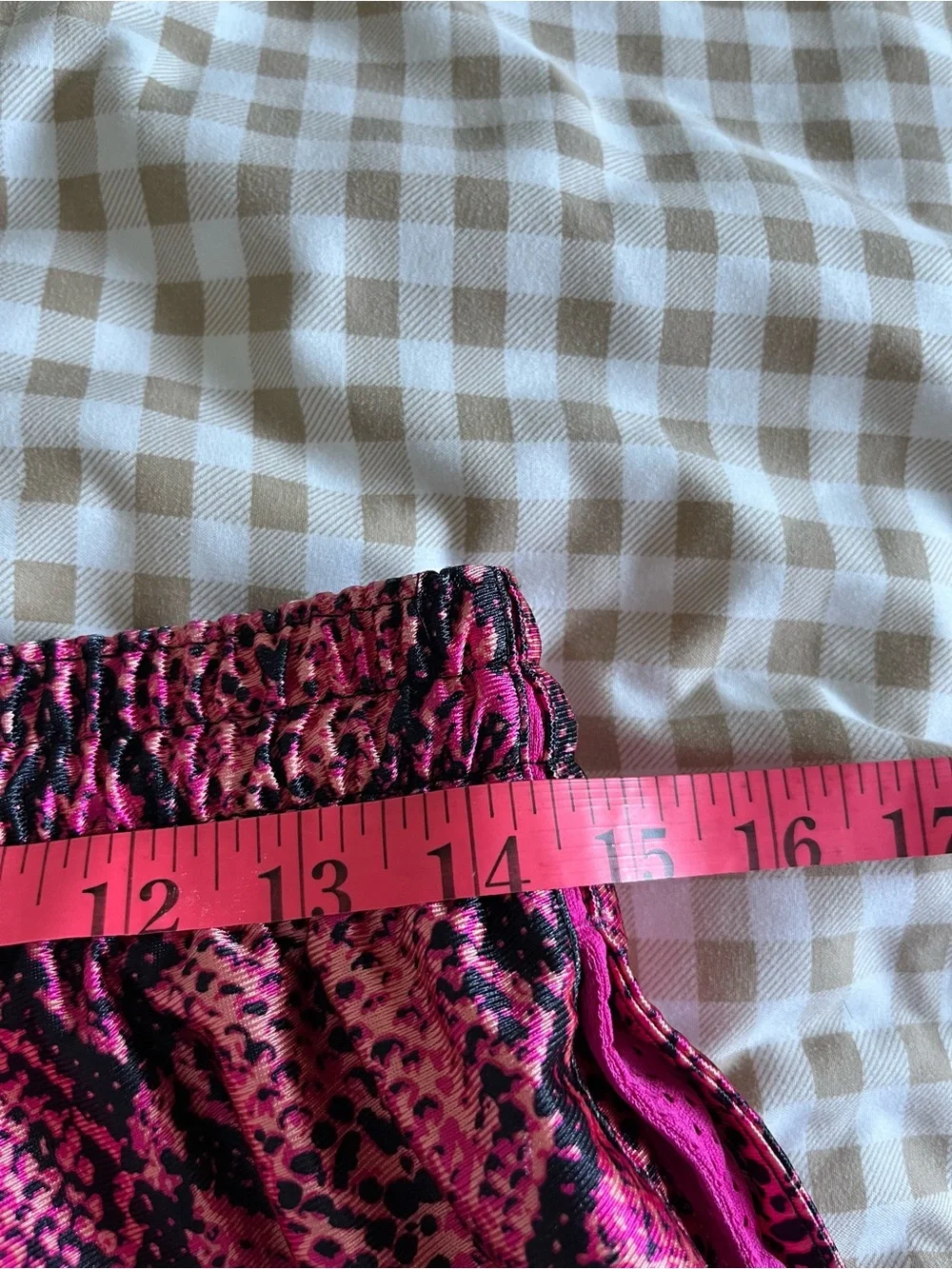 Nike Dri-FIT Rebel Fly Womens Basketball Shorts Medium Pink Snakeskin - Picture 5 of 7